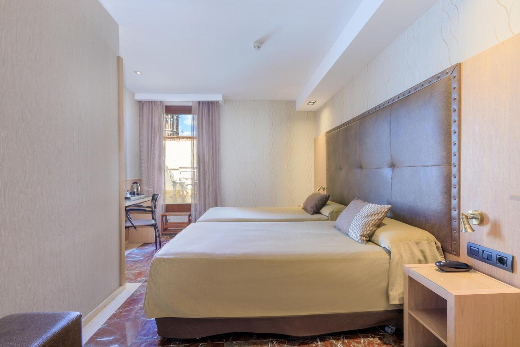 Hotel Gotico Barcelona Exterior photo